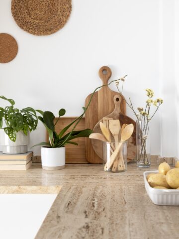 What’s in My Homemaker Basket (and Why It Grounds Me Every Week)